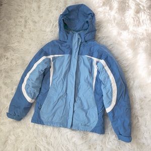 LL Bean Coat 
EUC
Detachable hood